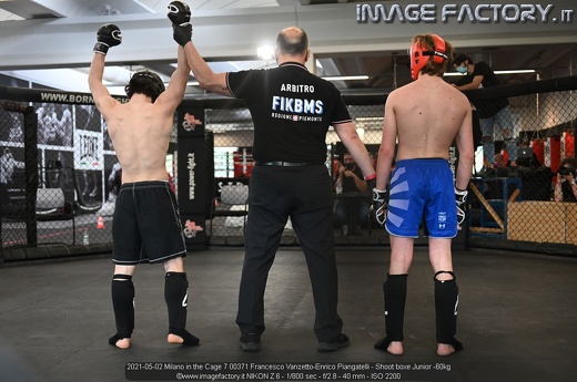2021-05-02 Milano in the Cage 7 00371 Francesco Vanzetto-Enrico Piangatelli - Shoot boxe Junior -60kg